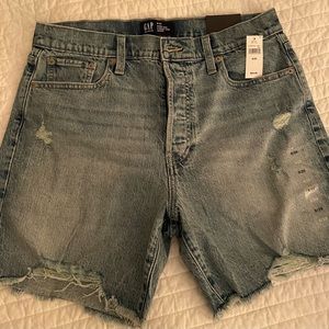 NWT - Gap high rise cheeky midi short
